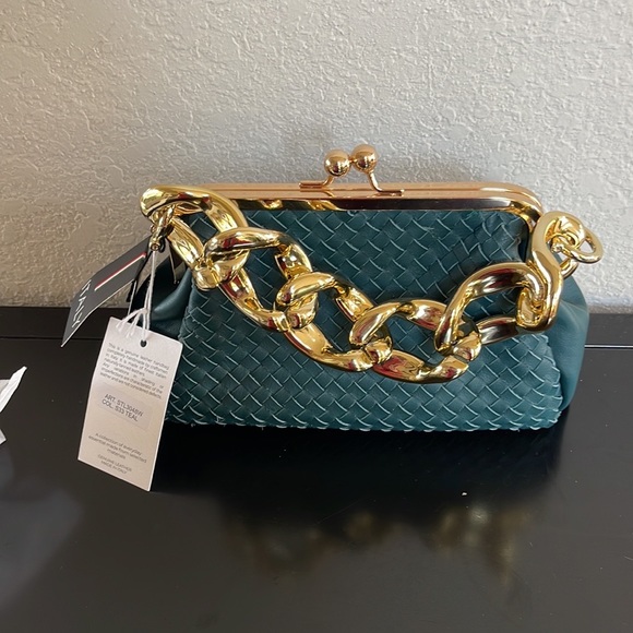 NWT Stella Bianca Italian Woven Leather Clutch Bag in Teal. - Picture 2 of 6